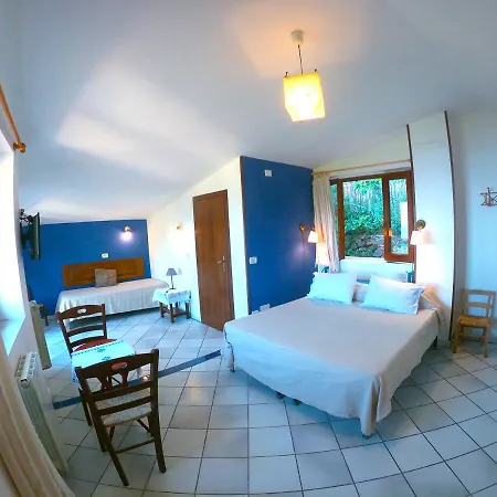 La Casa Sul Blu Albergo Diffuso Pisciotta Exterior photo