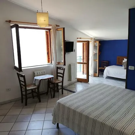 La Casa Sul Blu Albergo Diffuso Pisciotta Exterior photo